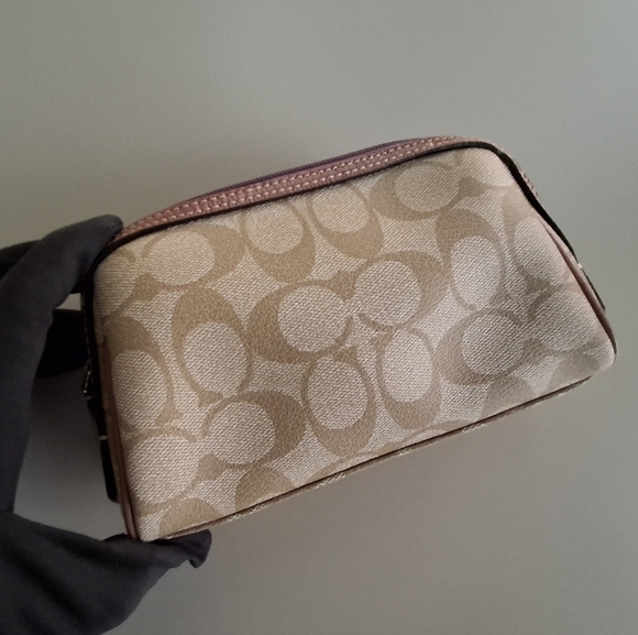 Coach Cosmetic Pouch Elegant Cream Designer - Picture 11 of 12